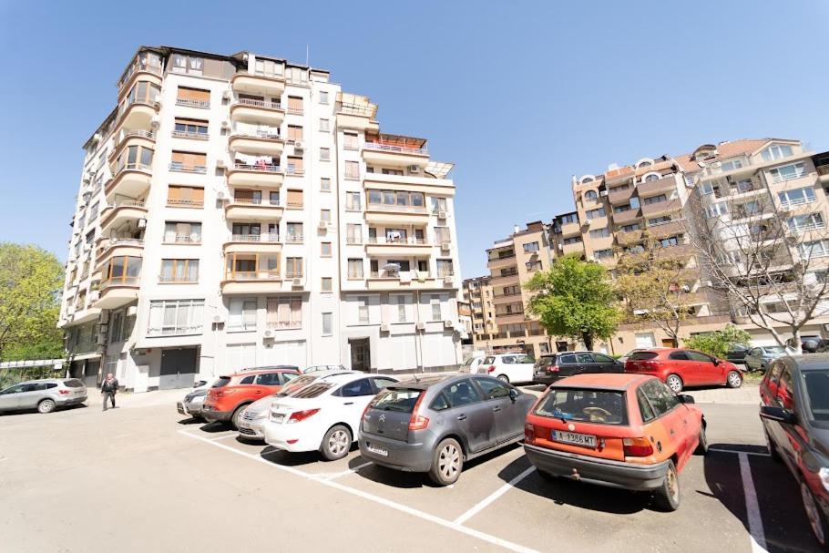 Апартамент За Гости Уют Burgas City Exterior foto